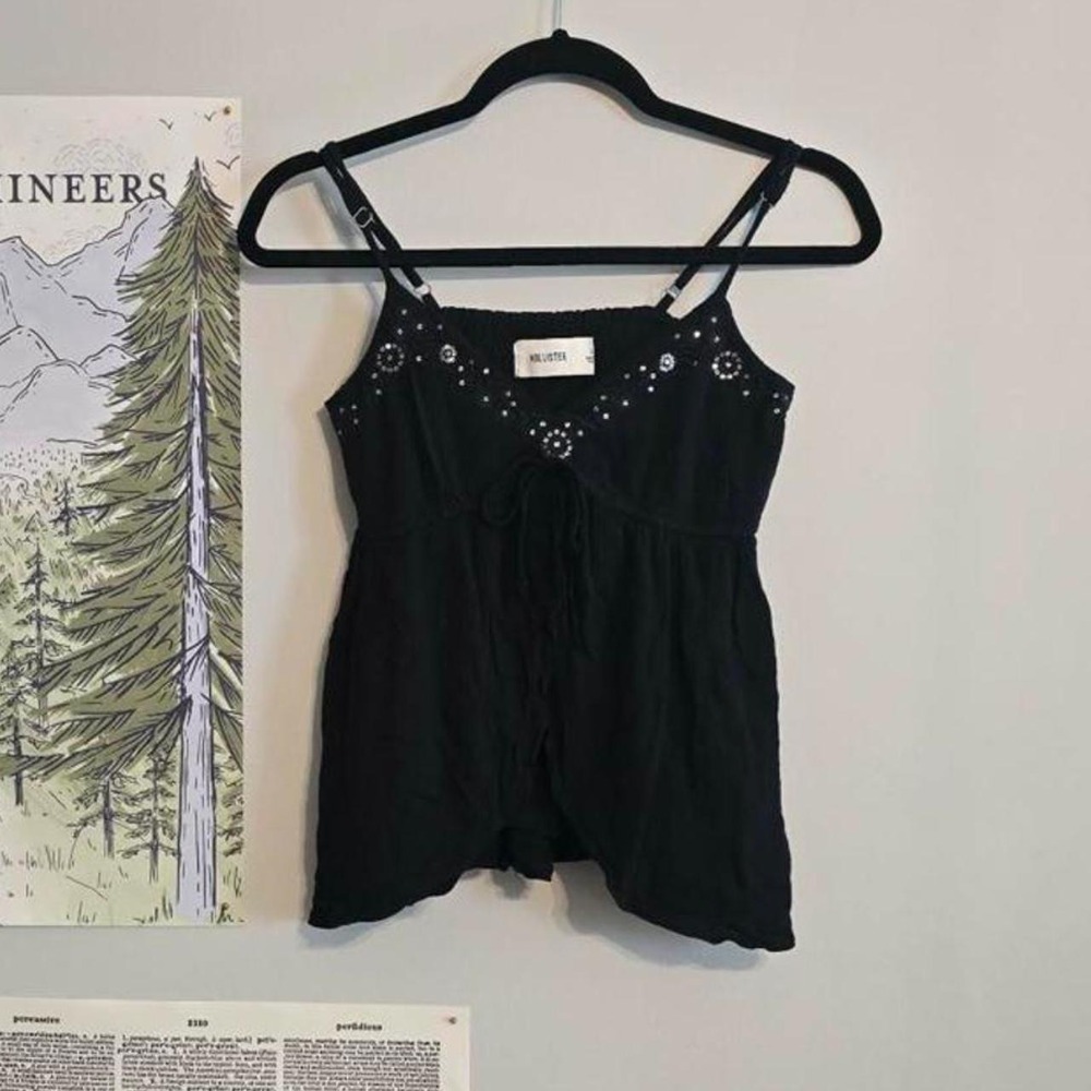 Hollister Y2K Black Sequin Embroidered Camisole Top Open Front Tie - Picture 1 of 8